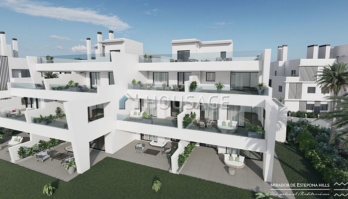 Piso de 3 habitaciones en venta en Estepona, 125 m²