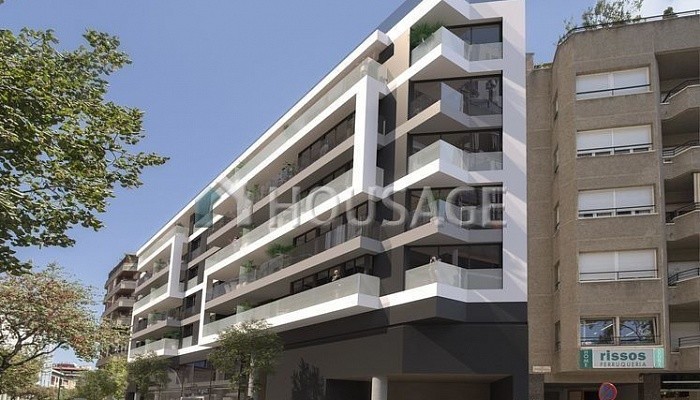 Piso de 3 habitaciones en venta en Girona, 130.65 m²
