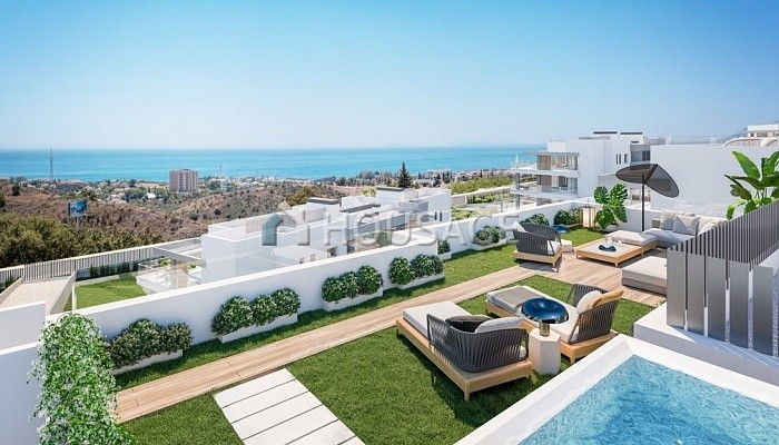 Ático de 2 habitaciones en venta en Marbella, 241 m²