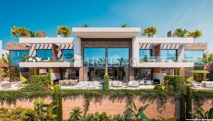 Adosado de 4 habitaciones en venta en Marbella, 217.35 m²
