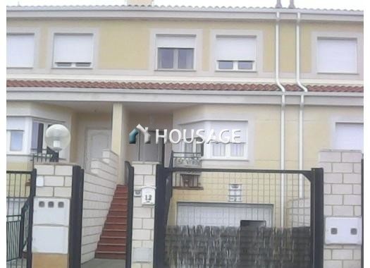 Villa a la venta en la calle De Los Geranios 26, Montalbo