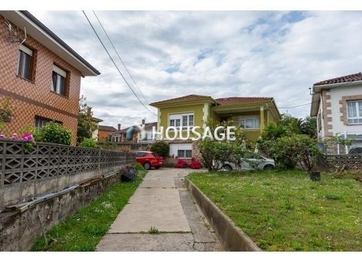 Casa a la venta en la calle De López Doriga 1007, Camargo