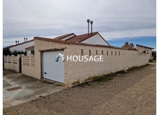 Villa a la venta en la calle Aznar Galindez 15, Pinseque