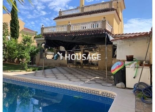 Villa a la venta en la calle BARBER & BEAUTY Adrián Quinta, Mairena del Aljarafe