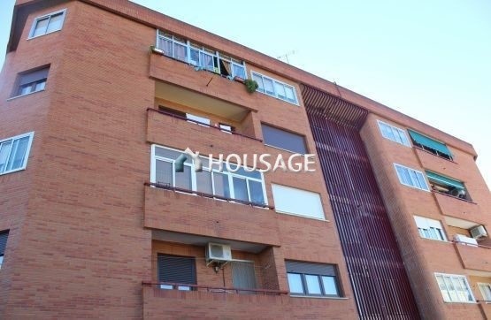 Piso de 3 habitaciones en venta en Villarrobledo