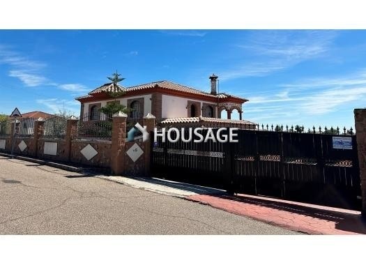 Casa a la venta en la calle N-432a, Córdoba