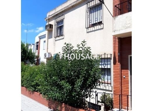 Casa a la venta en la calle Grupos José Antonio 8, Badajoz