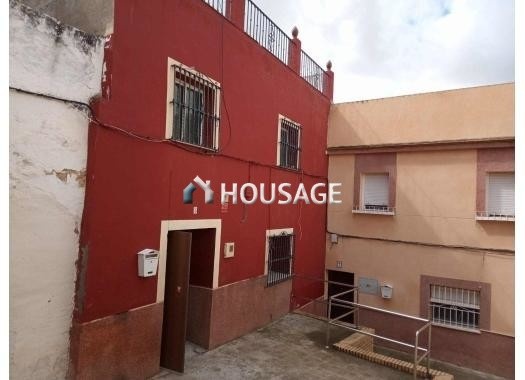 Casa a la venta en la calle Paseo Andaluz 3, Utrera
