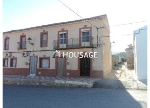 Casa a la venta en la calle Ramón Y Cajal 8, Bedmar Y Garciez