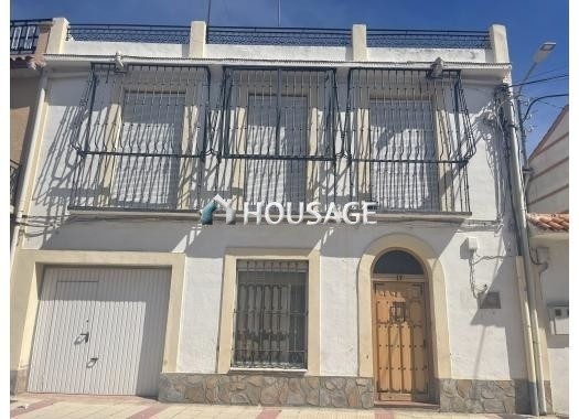 Casa a la venta en la calle Plaza Castilla La Mancha 19, Villaluenga de la Sagra