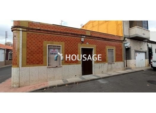 Casa a la venta en la calle Santa María De La Cabeza 60, Puertollano