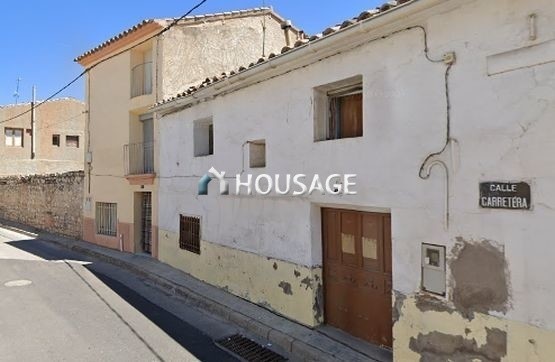 Villa de 4 habitaciones en venta en Zaragoza