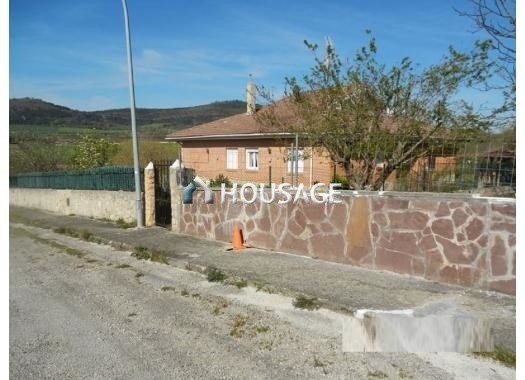 Casa a la venta en la calle F 3, Valle de Losa