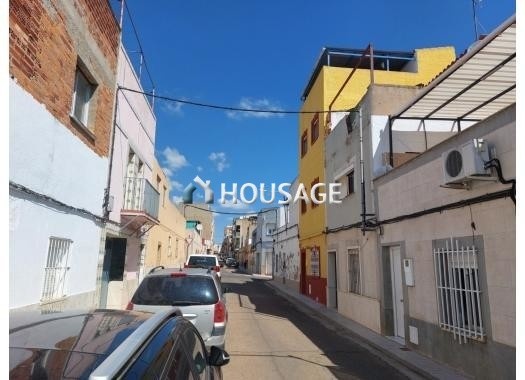 Casa a la venta en la calle La Pimienta 47, Badajoz