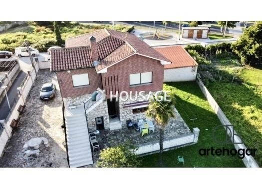 Villa a la venta en la calle Bajada Del Caleruco 59a, Santander