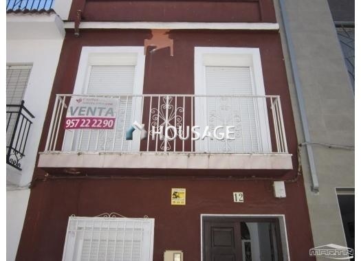Villa a la venta en la calle Canalejas 12, Moriles
