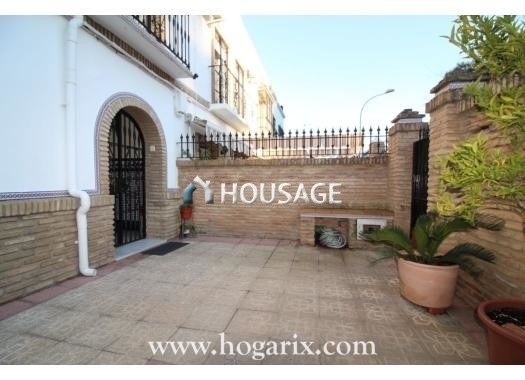 Casa a la venta en la calle Villarrasa 17, Huelva