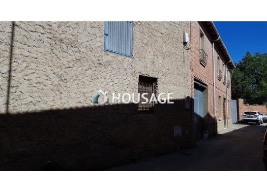 Casa a la venta en la calle Las Linares 7, Villaturiel