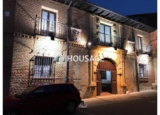 Villa a la venta en la calle Santa María 12, Paredes De Nava