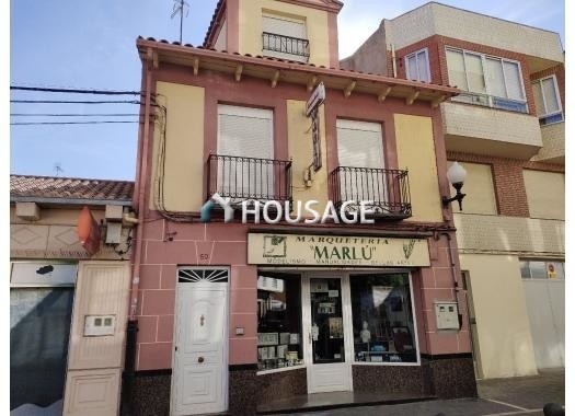 Casa a la venta en la calle Astorga 66, La Bañeza