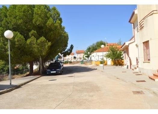 Villa a la venta en la calle Avenida Castilla La Mancha 13, Zarza de Tajo