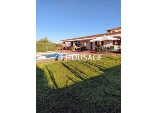 Villa a la venta en la calle Ur Golf Del Guadiana 325, Badajoz