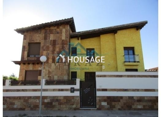 Villa a la venta en la calle San Juan Bosco 7, Calera y Chozas