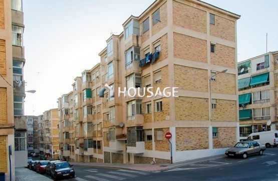 Piso de 1 habitacion en venta en Alicante, 67 m²