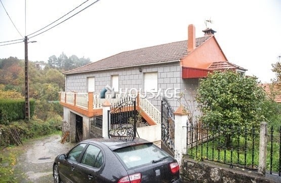 Villa de 2 habitaciones en venta en Ourense, 196 m²