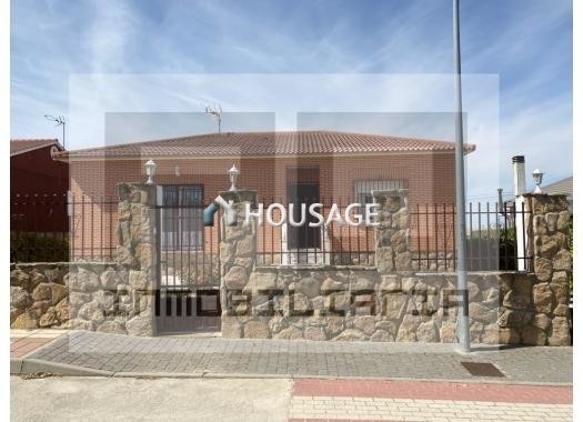 Villa a la venta en la calle Paseo Del Monte 99, Maello