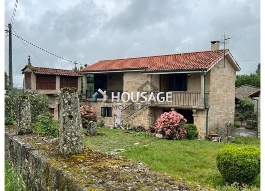 Villa a la venta en la calle Rúa De Pontevedra 1, Amoeiro