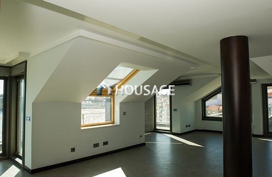 Piso de 2 habitaciones en venta en Pontevedra, 154 m²