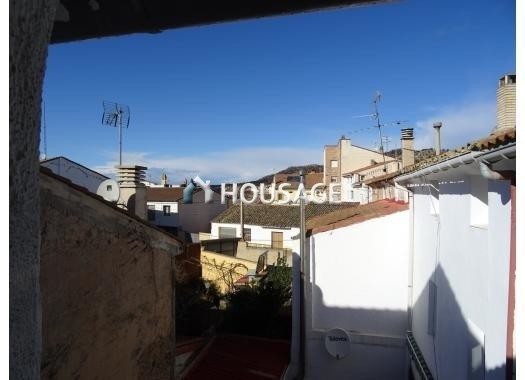 Casa a la venta en la calle Paseo De La Ribera 144, Valtierra