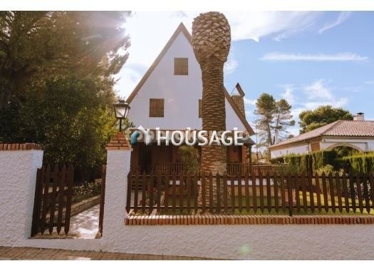 Villa a la venta en la calle Carretera Córdoba-Valencia 18, Baeza