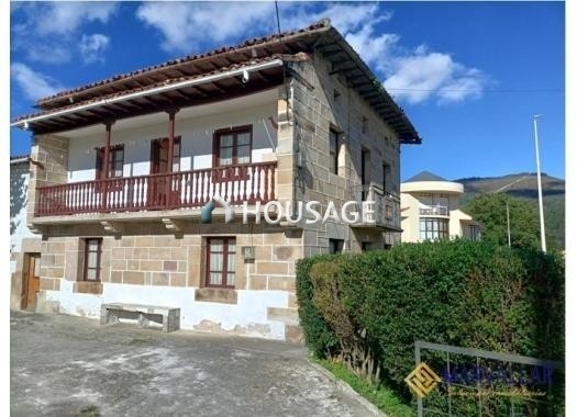 Casa a la venta en la calle El Astillero-Selaya, Villafufre