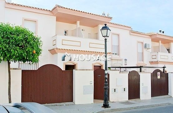Casa de 4 habitaciones en venta en Trigueros, 96 m²