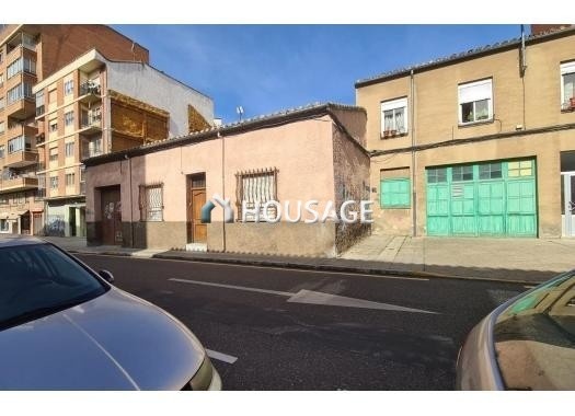 Casa a la venta en la calle De Arapiles 47, Zamora