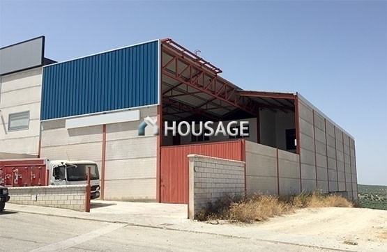 Nave industrial en venta en Jaén, 775 m²