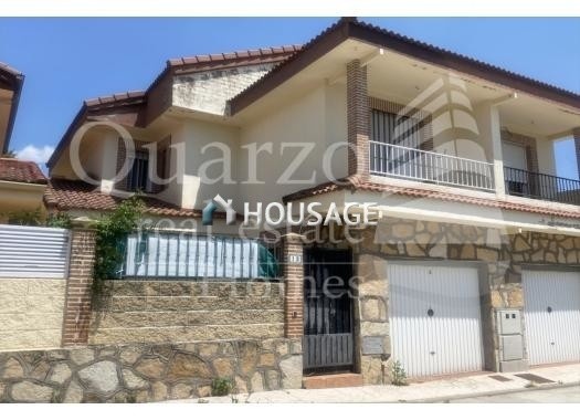 Villa a la venta en la calle Matalasganas 20, Sotillo de la Adrada
