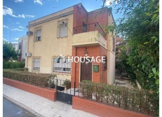 Casa a la venta en la calle Isabel De Aguilar 1, Badajoz