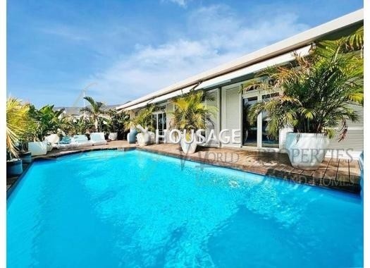 Villa a la venta en la calle Urbanización De La Playa Fañabe 43, Adeje