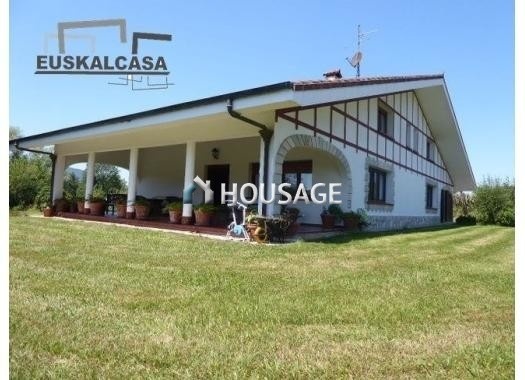 Villa a la venta en la calle Auzo Elgezabal Ausotegi 80, Mungia