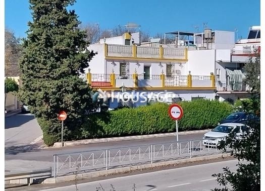 Casa a la venta en la calle Huelva 1, Alcalá del Río