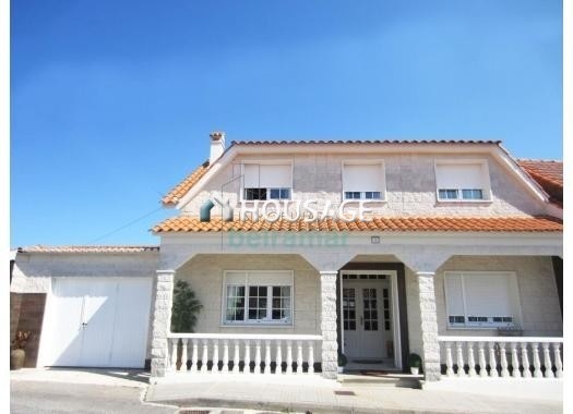 Villa a la venta en la calle Campos De Abaixo 1, Ribeira