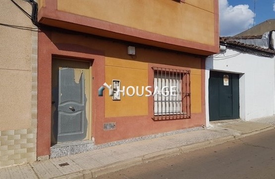 Casa de 4 habitaciones en venta en Badajoz, 141 m²