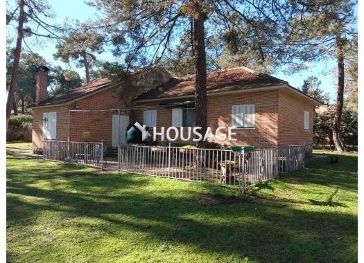Villa a la venta en la calle Urbanización Parraces Ii 56, Marugan