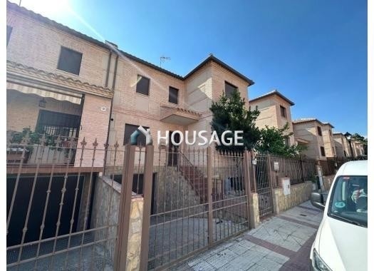 Casa a la venta en la calle Paseo Del Prado 67, Villaluenga de la Sagra