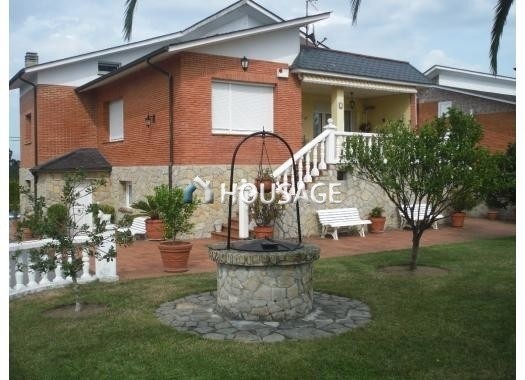 Villa a la venta en la calle Del Agua 37, Villaviciosa