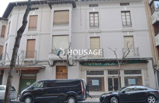 Piso de 4 habitaciones en venta en León, 83 m²