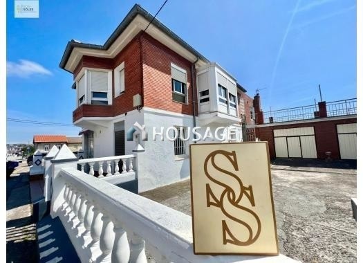Casa a la venta en la calle Avenida De Santander 83, Camargo
